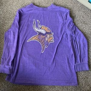 Minnesota Vikings long sleeved shirt boys 6/7